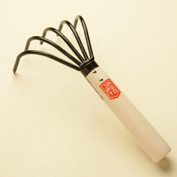 small garden rake